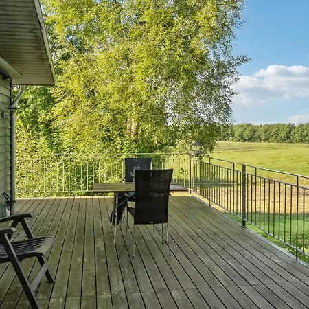 2 Bedroom Awesome In *