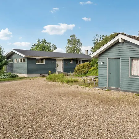 2 Bedroom Awesome In